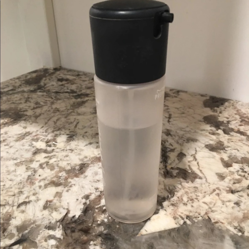 Mac - Picture 2 of 3